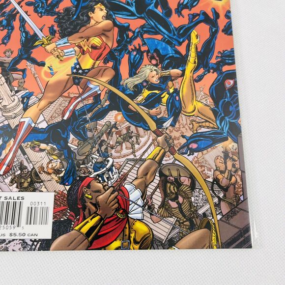 Infinite Crisis 3 1st Jamie Reyes George Perez Variant (DC Comics 2006) - Picture 6 of 6